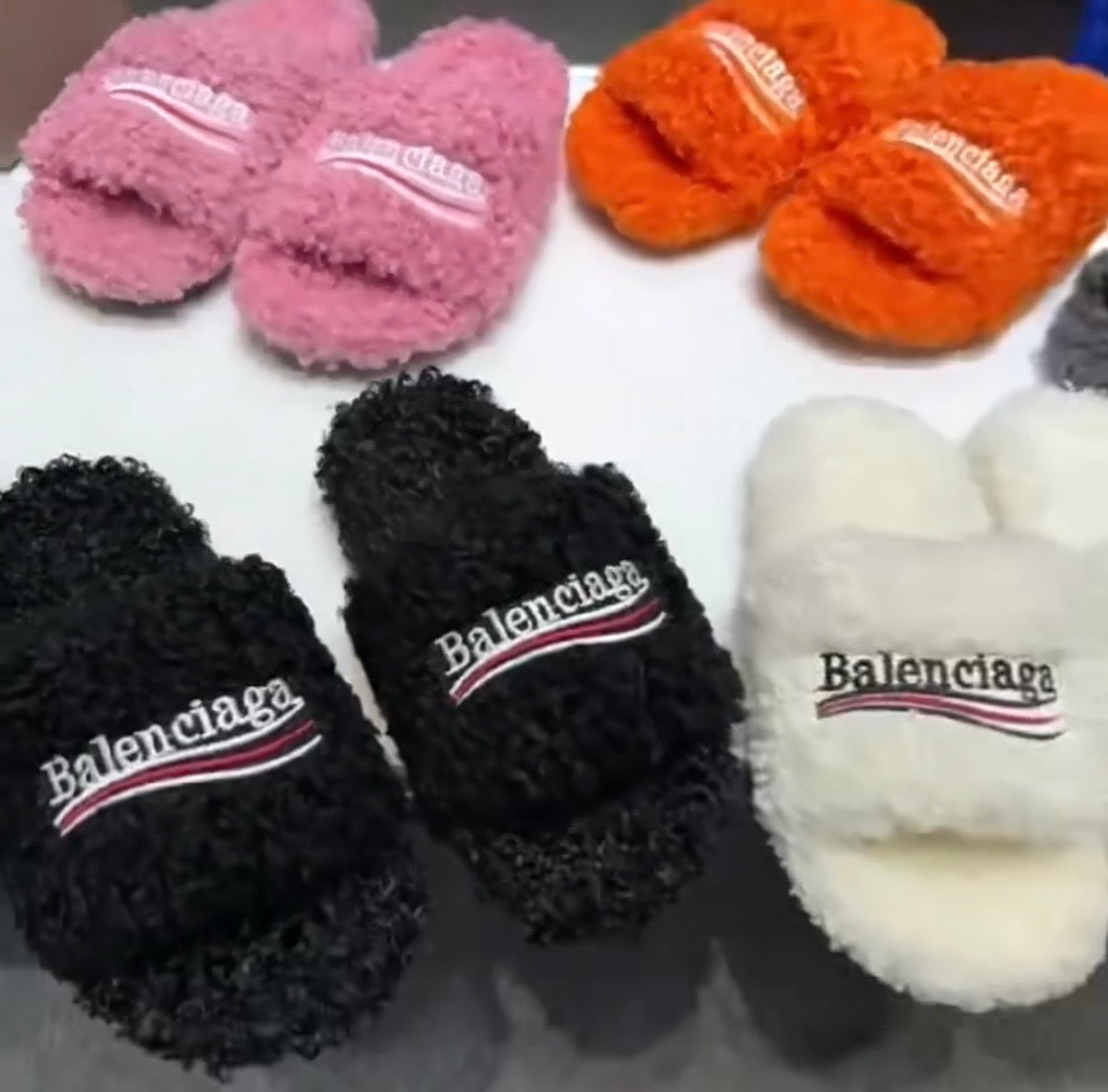 Balenci Slides